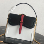 프라다 가죽 모노크롬 숄더백 1BN004