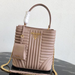 프라다 사피아노 가죽 토트백 1NH097