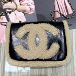 샤넬 플랩 백 AS0321