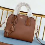 버버리 토트백 191122