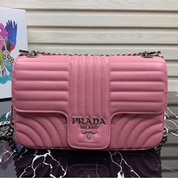 프라다 가죽 모노크롬 숄더백 1BD108