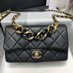샤넬 플랩 백 AS1353