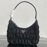프라다 HOBO 백 1NE204