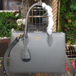 프라다 핸들백 1BG098