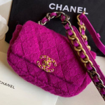 샤넬 19 웨이스트 백 AS200317