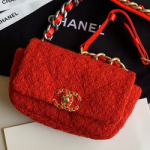 샤넬 19 웨이스트 백 AS200317