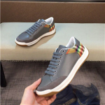 버버리   B-56746465