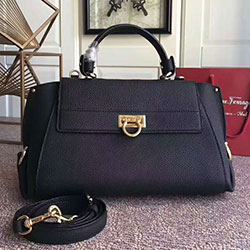 페레가모 토트숄더백 21F607 A