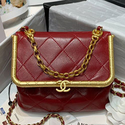  샤넬 키스락 백AS1886