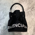 발렌시아가  버킷백 BL0831