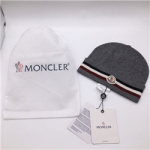 몽클레어  M-674637