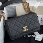 샤넬 플랩 백 CH201107