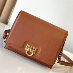 페레가모 크로스백 21H163 18cm 