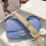 샤넬 플랩 백 AS2273