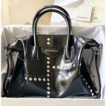 지방시  안티고나백 30cm 210204