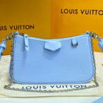 루이비통 이지 파우치 온 스트랩 M80471