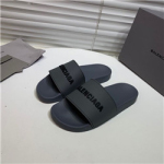 발렌시아가  B-75847483