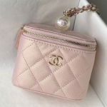 샤넬 체인 플랩 동전 지갑 AP81091