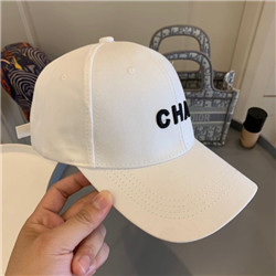 샤넬  CH-748839