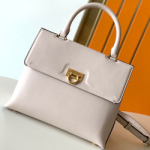 페레가모  핸드백 FZ-210892