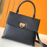 페레가모  핸드백 FZ-210892