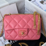 샤넬 플랩백 18cm AS3113