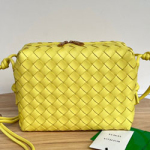 보테가 베네타 핸드백 22cm 680255