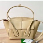 보테가 베네타 핸드mini백 17cm 70046