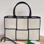 보테가 베네타 핸드백 710211