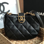 샤넬 크로스백 AS3475