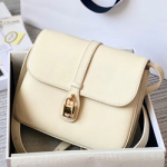 셀린느 크로스백 196583