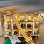 보테가 베네타 핸드백 70094