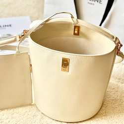 셀린느 토드백 19558