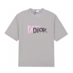 디올  D-49365
