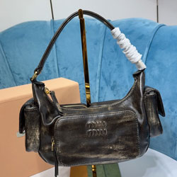 미우미우 숄더백 5BC146