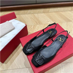 발렌티노 V-64884