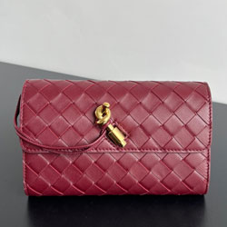 보체가베네타 클러치  741504