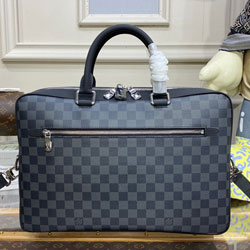 루이비통 포르트-도큐멍 보야주 M50200