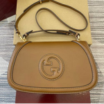 구찌 숄더백 815716