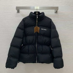 미우미우 M-7493