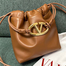 발렌티노 크로스백 250216-1